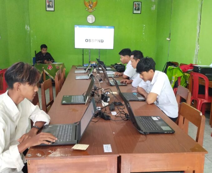 Sukses Digelar, PKBM Putra Mandiri Laksanakan TKA Paket B Gelombang Khusus